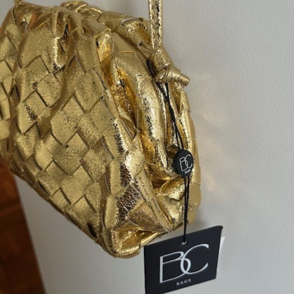 Metallic Gold Crossbody Pouch - Picture 5 of 15